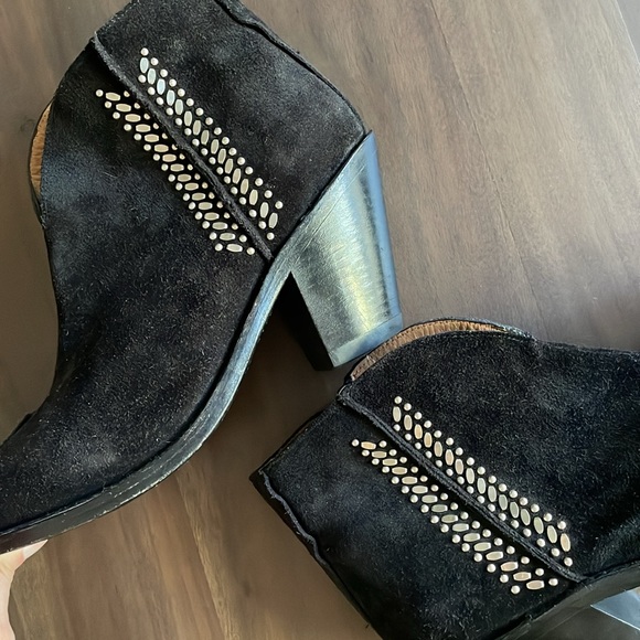 NWOT Calleen Cordero black Nikkta Sueda Booties size 9 - Picture 8 of 10